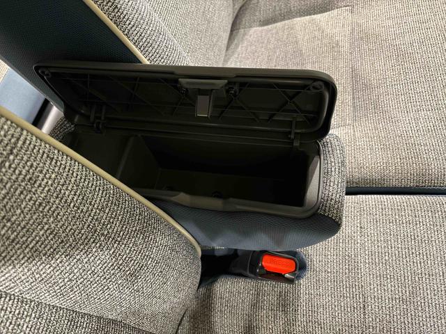 ムーヴキャンバスストライプスＧ　バックカメラ対応　電動パーキングブレーキＬＥＤオートライト・フォグランプ　電動パーキングブレーキ　プッシュボタンスタート　セキュリティアラーム　バックカメラ　両側パワースライドドアウエルカムオープン機能　オート電動格納式ドアミラー（広島県）の中古車