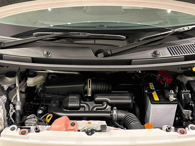 ムーヴキャンバスストライプスＧ　バックカメラ対応　電動パーキングブレーキＬＥＤオートライト・フォグランプ　電動パーキングブレーキ　プッシュボタンスタート　セキュリティアラーム　バックカメラ　両側パワースライドドアウエルカムオープン機能　オート電動格納式ドアミラー（広島県）の中古車