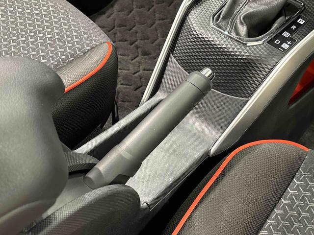 ロッキーＧ　ナビ　バックカメラ　ドライブレコーダー　ＥＴＣ車載器ＬＥＤヘッドランプ・フォグランプ　全車速追従機能付アダプティブクルーズコントロール　レーンキープコントロール　１７インチアルミホイール　シートヒーター　プッシュボタンスタート（広島県）の中古車