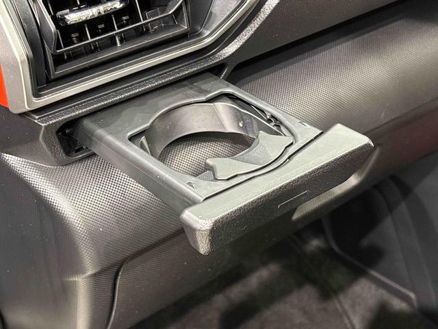 ロッキーＧ　ナビ　バックカメラ　ドライブレコーダー　ＥＴＣ車載器ＬＥＤヘッドランプ・フォグランプ　全車速追従機能付アダプティブクルーズコントロール　レーンキープコントロール　１７インチアルミホイール　シートヒーター　プッシュボタンスタート（広島県）の中古車