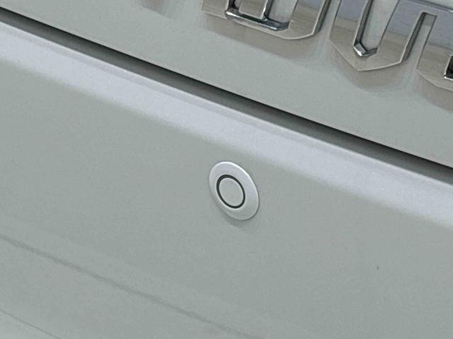 ムーヴカスタム　ＸリミテッドII　ＳＡIII　８インチナビ　ＥＴＣ全周囲カメラ　ドライブレコーダー　運転席シートヒーター　オートライト　オートハイビーム　ＬＥＤヘッドライト　ＬＥＤフォグランプ　１４インチアルミホイール　フロントトップシェードガラス　電子カードキー（広島県）の中古車