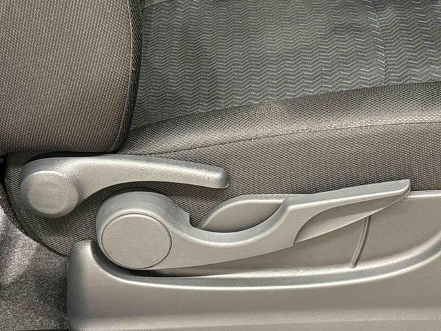 トールカスタムＧ　バックカメラ対応　電動パーキングブレーキＬＥＤヘッドランプ・フォグランプ　　１４インチアルミホイール　オートライト　プッシュボタンスタート　クルーズコントロール　　コーナーセンサー　パワースライドドア　キーフリーシステム（広島県）の中古車
