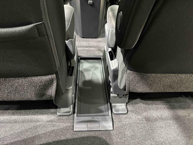 トールカスタムＧ　バックカメラ対応　電動パーキングブレーキＬＥＤヘッドランプ・フォグランプ　　１４インチアルミホイール　オートライト　プッシュボタンスタート　クルーズコントロール　　コーナーセンサー　パワースライドドア　キーフリーシステム（広島県）の中古車