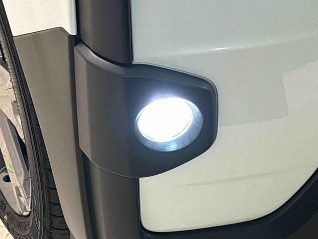 タントファンクロスターボ　プッシュボタンスタート　オートエアコン４ＷＤ　ＬＥＤオートライト　パワースライドドア　オート電動格納式ドアミラー　助手席ロングスライド　助手席イージークローザー　運転席助手席シートヒーター　アルミホイル　キーフリーシステム（広島県）の中古車