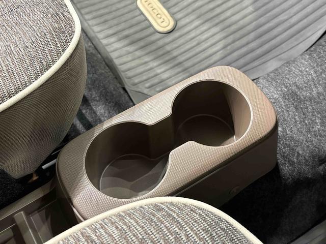 ミラトコットＧ　ＳＡIII　カーナビ　パノラマモニター　ＥＴＣ車載器パノラマモニター対応純正ナビ装着用アップグレードパック　運転席・助手席シートヒーター　オートライト　ＬＥＤヘッドランプ　運転席シートリフター　チルトステアリング（広島県）の中古車