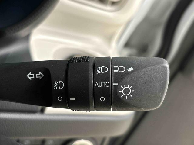 ムーヴキャンバスストライプスＧＬＥＤオートライト・フォグランプ　電動パーキングブレーキ　プッシュボタンスタート　セキュリティアラーム　バックカメラ　両側パワースライドドアウエルカムオープン機能　オート電動格納式ドアミラー（広島県）の中古車