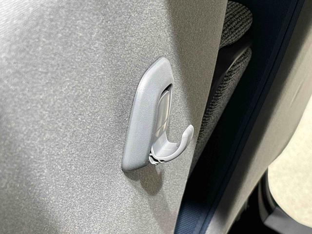 ムーヴキャンバスストライプスＧＬＥＤオートライト・フォグランプ　電動パーキングブレーキ　プッシュボタンスタート　セキュリティアラーム　バックカメラ　両側パワースライドドアウエルカムオープン機能　オート電動格納式ドアミラー（広島県）の中古車