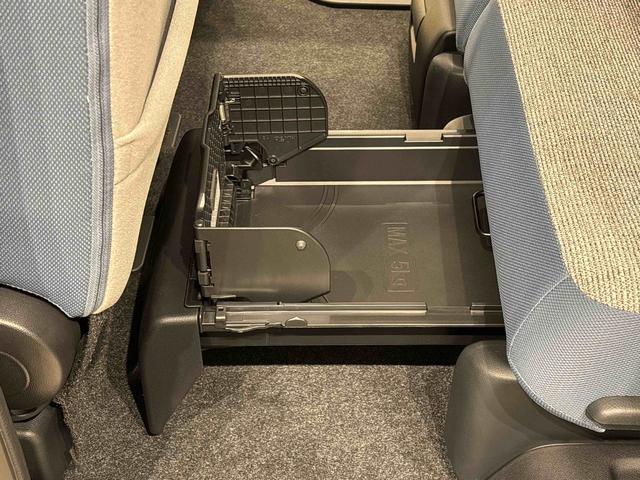 ムーヴキャンバスストライプスＧＬＥＤオートライト・フォグランプ　電動パーキングブレーキ　プッシュボタンスタート　セキュリティアラーム　バックカメラ　両側パワースライドドアウエルカムオープン機能　オート電動格納式ドアミラー（広島県）の中古車