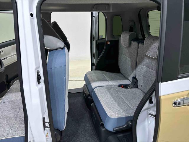 ムーヴキャンバスストライプスＧＬＥＤオートライト・フォグランプ　電動パーキングブレーキ　プッシュボタンスタート　セキュリティアラーム　バックカメラ　両側パワースライドドアウエルカムオープン機能　オート電動格納式ドアミラー（広島県）の中古車