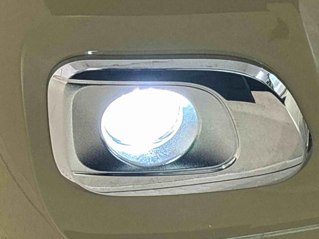 ムーヴキャンバスストライプスＧＬＥＤオートライト・フォグランプ　電動パーキングブレーキ　プッシュボタンスタート　セキュリティアラーム　バックカメラ　両側パワースライドドアウエルカムオープン機能　オート電動格納式ドアミラー（広島県）の中古車