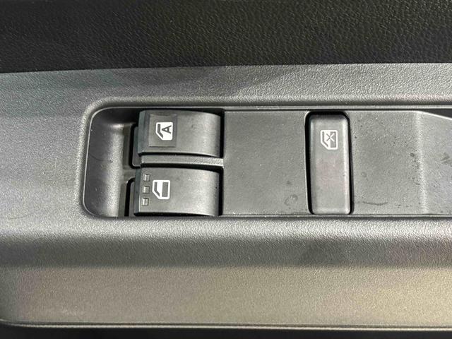 ハイゼットカーゴＤＸ　２ＷＤ　ラジオチューナー　コーナーセンサーハロゲンヘッドランプ　トップシェイドガラス　コーナーセンサー　オーバーヘッドシェルフ　フロントドアパワーウインドウ　キーレスエントリー　ＡＭ／ＦＭラジオ　テンパータイヤ　スチールホイール（広島県）の中古車