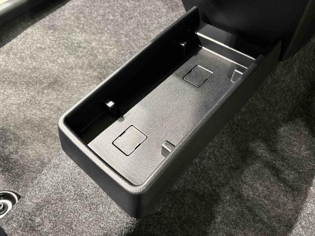 ミライースＸ　リミテッドＳＡIIIディスプレイオーディオ　バックカメラ　ＬＥＤヘッドランプ　セキュリティアラーム　コーナーセンサー　１４インチフルホイールキャップ　キーレスエントリー　電動格納式ドアミラー　マニュアルエアコン（広島県）の中古車