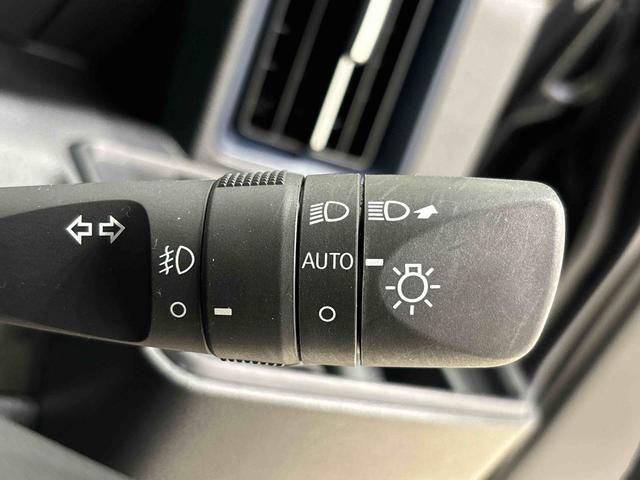 タントカスタム　ＲＳ　　　電子パーキング　　ＬＥＤヘッドライトＬＥＤオートライト　パワースライドドアウェルカムオープン機能　電動パーキングブレーキ　運転席助手席シートヒーター　アルミホイール　キーフリーシステム　　オート電動格納式ドアミラー（広島県）の中古車