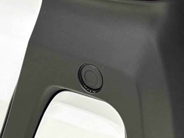 タントファンクロスターボ　運転席・助手席シートヒーター　キーフリー純正ナビ装着用アップグレードパック　電動パーキングブレーキ　オートブレーキホールド機能　両側電動スライドドア　本革巻ステアリングホイール　運転席シートリフター　チルトステアリング　オートライト（広島県）の中古車