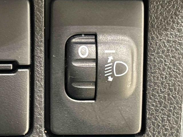 ムーヴカスタム　ＲＳ　ハイパーリミテッドＳＡIII　ターボＤＶＤ／ＵＳＢチューナー　パノラマモニター対応純正ナビ装着用アップグレードパック　運転席シートヒーター　トップシェイドガラス　本革巻ステアリングホイール　チルトステアリング　運転席シートリフター（広島県）の中古車
