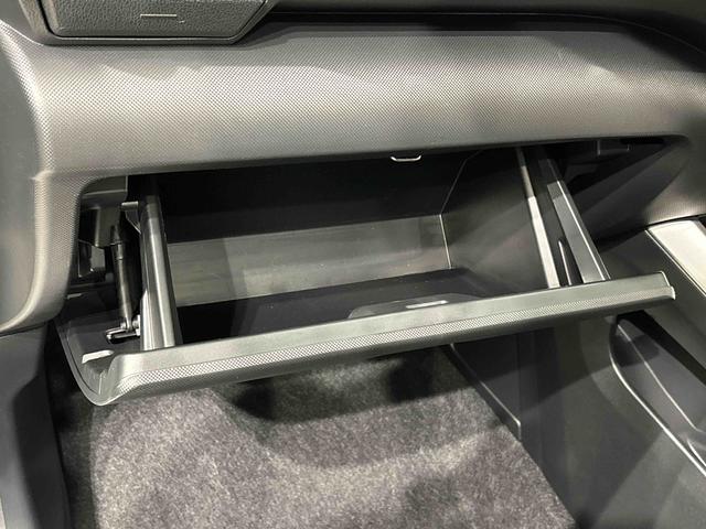 ロッキープレミアムＧ　ＨＥＶＬＥＤヘッドランプ・フォグランプ　全車速追従機能付アダプティブクルーズコントロール　レーンキープコントロール　　１７インチアルミホイール　シートヒーター（広島県）の中古車