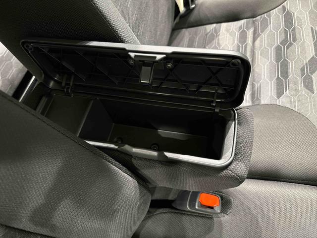 タントファンクロス　　　　電子パーキング　　　ＬＥＤヘッドライトＬＥＤオートライト　パワースライドドアウェルカムオープン機能　電動パーキングブレーキ　運転席助手席シートヒーター　アルミホイール　キーフリーシステム　　オート電動格納式ドアミラー（広島県）の中古車