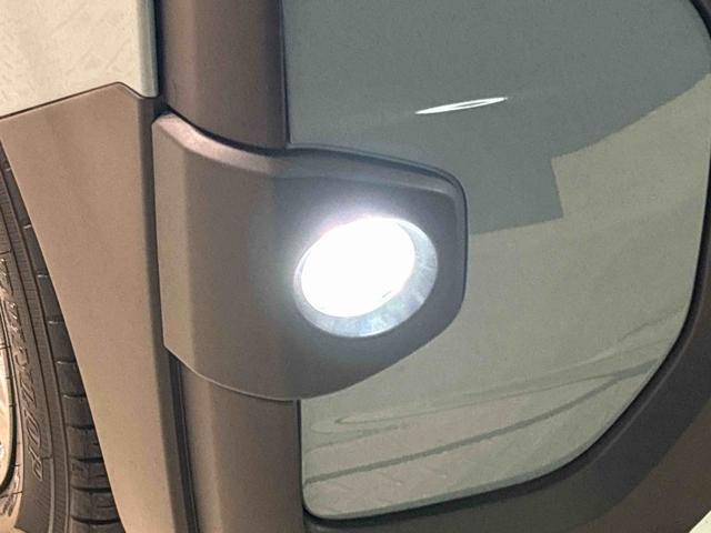 タントファンクロス　　　　電子パーキング　　　ＬＥＤヘッドライトＬＥＤオートライト　パワースライドドアウェルカムオープン機能　電動パーキングブレーキ　運転席助手席シートヒーター　アルミホイール　キーフリーシステム　　オート電動格納式ドアミラー（広島県）の中古車