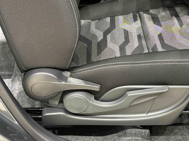 タフトGターボ ダーククロムベンチャー 2WD CVT車LEDヘッドランプ&フォグランプ 電動格納ドアミラー連動キーフリーシステム スカイフィールトップ 運転席・助手席シートヒーター 電動パーキングブレーキ オートエアコン アルミホイール(広島県)の中古車