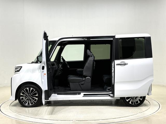 タントカスタムＲＳ　両側パワースライドドア　ターボ付きパノラマモニター対応純正ナビ装着用アップグレードパック　運転席・助手席シートヒーター　本革巻ステアリングホイール　電動パーキングブレーキブレーキ　オートブレーキホールド機能　オートライト（広島県）の中古車