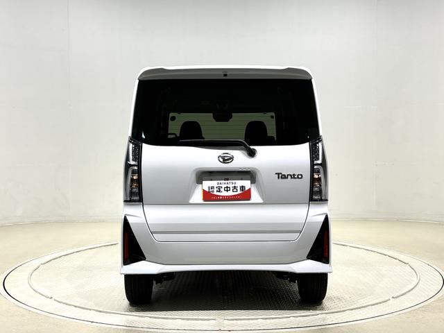 タントカスタムＲＳ　両側パワースライドドア　ターボ付きパノラマモニター対応純正ナビ装着用アップグレードパック　運転席・助手席シートヒーター　本革巻ステアリングホイール　電動パーキングブレーキブレーキ　オートブレーキホールド機能　オートライト（広島県）の中古車