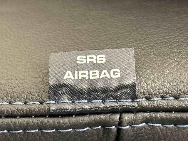 タントカスタムＲＳ　両側パワースライドドア　ターボ付きパノラマモニター対応純正ナビ装着用アップグレードパック　運転席・助手席シートヒーター　本革巻ステアリングホイール　電動パーキングブレーキブレーキ　オートブレーキホールド機能　オートライト（広島県）の中古車