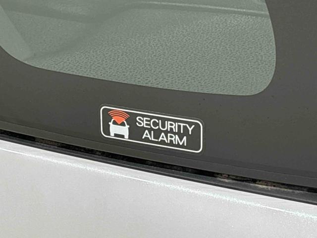 タントカスタムＲＳ　両側パワースライドドア　ターボ付きパノラマモニター対応純正ナビ装着用アップグレードパック　運転席・助手席シートヒーター　本革巻ステアリングホイール　電動パーキングブレーキブレーキ　オートブレーキホールド機能　オートライト（広島県）の中古車