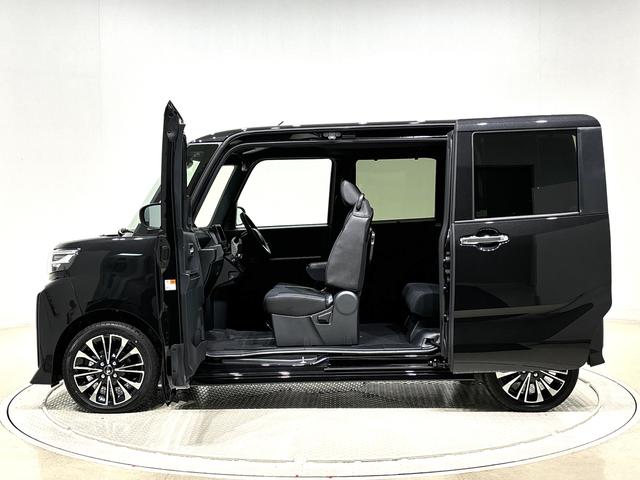 タントカスタムＲＳ　ターボ付　運転席・助手席シートヒーター純正ナビ装着用アップグレードパック　両側電動スライドドア　電動パーキングブレーキブレーキ　オートブレーキホールド機能　本革巻ステアリングホイール　運転席シートリフター　チルトステアリング　キーフリー（広島県）の中古車