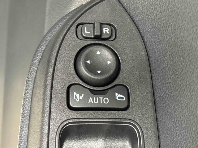 タントカスタムＲＳ　ターボ付　運転席・助手席シートヒーター純正ナビ装着用アップグレードパック　両側電動スライドドア　電動パーキングブレーキブレーキ　オートブレーキホールド機能　本革巻ステアリングホイール　運転席シートリフター　チルトステアリング　キーフリー（広島県）の中古車