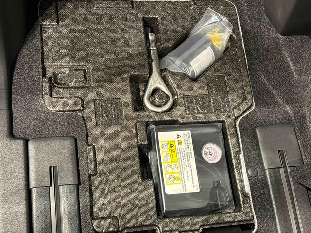 タントカスタムＲＳ　ターボ付　運転席・助手席シートヒーター純正ナビ装着用アップグレードパック　両側電動スライドドア　電動パーキングブレーキブレーキ　オートブレーキホールド機能　本革巻ステアリングホイール　運転席シートリフター　チルトステアリング　キーフリー（広島県）の中古車
