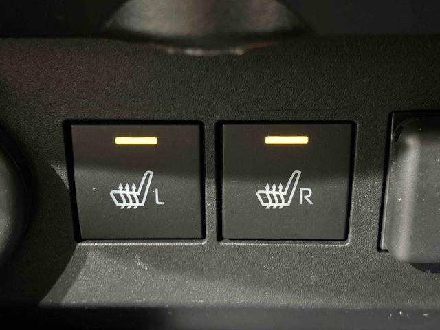 ロッキープレミアムＧ　バックカメラ付き　電動パーキングブレーキＬＥＤヘッドランプ・フォグランプ　全車速追従機能付アダプティブクルーズコントロール　レーンキープコントロール　ブラインドスポットモニター　１７インチアルミホイール　シートヒーター（広島県）の中古車