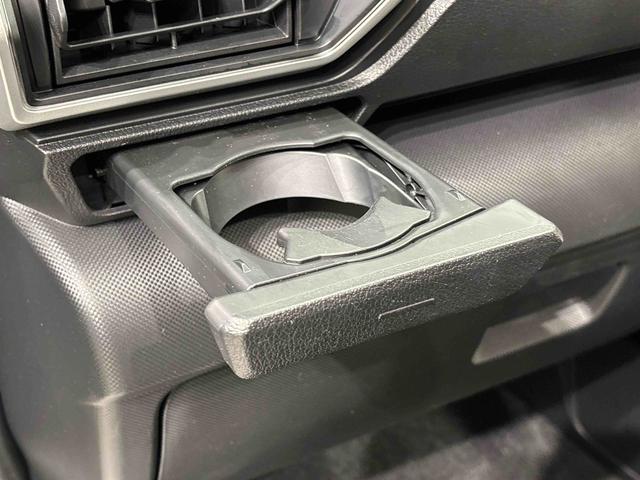 ロッキープレミアムＧ　バックカメラ付き　電動パーキングブレーキＬＥＤヘッドランプ・フォグランプ　全車速追従機能付アダプティブクルーズコントロール　レーンキープコントロール　ブラインドスポットモニター　１７インチアルミホイール　シートヒーター（広島県）の中古車