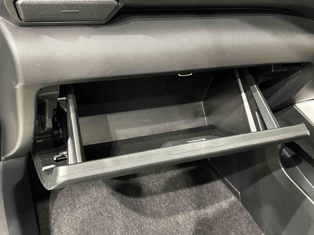 ロッキープレミアムＧ　バックカメラ付き　電動パーキングブレーキＬＥＤヘッドランプ・フォグランプ　全車速追従機能付アダプティブクルーズコントロール　レーンキープコントロール　ブラインドスポットモニター　１７インチアルミホイール　シートヒーター（広島県）の中古車