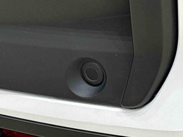 ロッキープレミアムＧ　バックカメラ付き　電動パーキングブレーキＬＥＤヘッドランプ・フォグランプ　全車速追従機能付アダプティブクルーズコントロール　レーンキープコントロール　ブラインドスポットモニター　１７インチアルミホイール　シートヒーター（広島県）の中古車