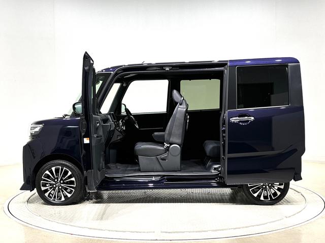 タントカスタムRS キーフリーシステム バックカメラLEDオートライト パワースライドドアウェルカムオープン機能 電動パーキングブレーキ 運転席助手席シートヒーター アルミホイール オート電動格納式ドアミラー ステアリングスイッチ サイドエアバッグ(広島県)の中古車