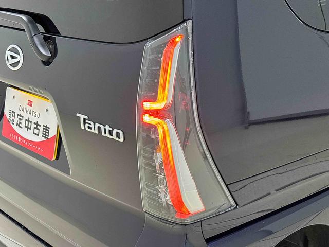 タントカスタムRS キーフリーシステム バックカメラLEDオートライト パワースライドドアウェルカムオープン機能 電動パーキングブレーキ 運転席助手席シートヒーター アルミホイール オート電動格納式ドアミラー ステアリングスイッチ サイドエアバッグ(広島県)の中古車
