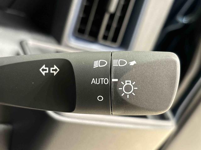 タントＸ　バックカメラ　電動パーキングブレーキ　左側パワースライドＬＥＤオートライト　パワースライドドアウェルカムオープン機能　電動格納式ドアミラー　助手席ロングスライド　助手席イージークローザー　　セキュリティアラーム　キーフリーシステム（広島県）の中古車