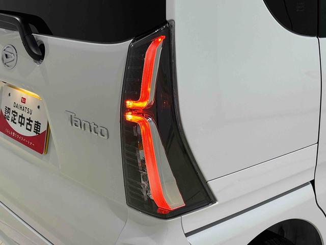 タントカスタムＲＳ　パノラマモニター対応カメラＬＥＤオートライト　パワースライドドアウェルカムオープン機能　電動パーキングブレーキ　運転席助手席シートヒーター　アルミホイール　キーフリーシステム　　オート電動格納式ドアミラー（広島県）の中古車