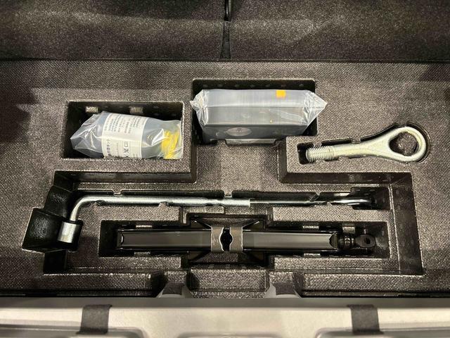 タフトＧターボ　クロムベンチャー　コーナーセンサー　バックカメラ付スカイフィールトップ　クロムパック　メッキパック　シルバーアンダーガーニッシュ　インテリアアクセント　ＬＥＤオートハイビーム＆フォグランプ　電動パーキングブレーキ　バックカメラ　アルミホイール（広島県）の中古車