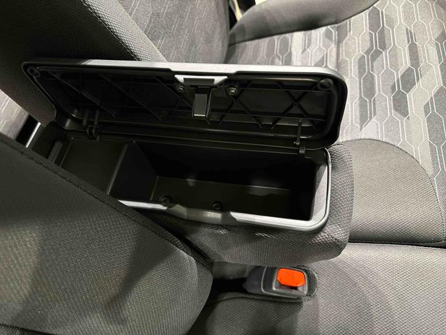 タントファンクロス　バックカメラ対応　電動パーキングブレーキＬＥＤオートライト　パワースライドドアウェルカムオープン機能　オート電動格納式ドアミラー　　助手席イージークローザー　アルミホイール　キーフリーシステム（広島県）の中古車