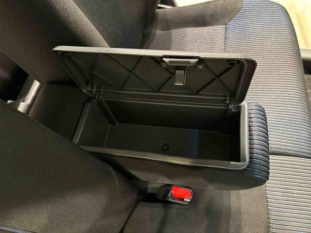 ムーヴカスタム　Ｘ　ＳＡII運転席シートヒーター　アルミホイール　オートライト　プッシュボタンスタート　セキュリティアラーム　キーフリーシステム（広島県）の中古車
