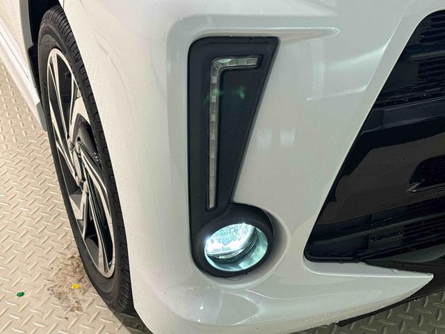 ムーヴカスタム　ＲＳ　ハイパーリミテッドＳＡIII　キーフリーＬＥＤオートハイビーム・フォグランプ　運転席シートヒーター　アルミホイール　オートライト　プッシュボタンスタート　セキュリティアラーム　ナビゲーションシステム　ドライブレコーダー　全方位バックカメラ（広島県）の中古車