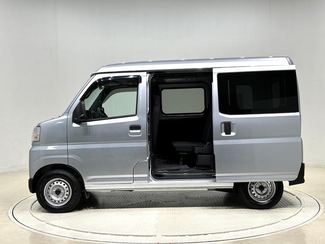 ハイゼットカーゴＤＸ　２ＷＤ　ＣＶＴ車　ＥＴＣ車載器　バックカメラ付きキーレスエントリー　前席パワーウインドウ　リヤスモークガラス　両側スライドドア　ディラーオプションバックカメラ　マルチリフレクターハロゲンヘッドライト（広島県）の中古車