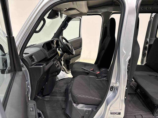 ハイゼットカーゴＤＸ　２ＷＤ　ＣＶＴ車　ＥＴＣ車載器　バックカメラ付きキーレスエントリー　前席パワーウインドウ　リヤスモークガラス　両側スライドドア　ディラーオプションバックカメラ　マルチリフレクターハロゲンヘッドライト（広島県）の中古車