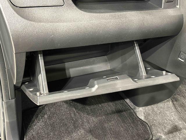 タントカスタムＸ　トップエディションＳＡIII　　純正ナビ　ＥＴＣＬＥＤオートライト　パワースライドドアウェルカムオープン機能　オート電動格納式ドアミラー　助手席ロングスライド　助手席イージークローザー　アルミホイール　キーフリーシステム（広島県）の中古車