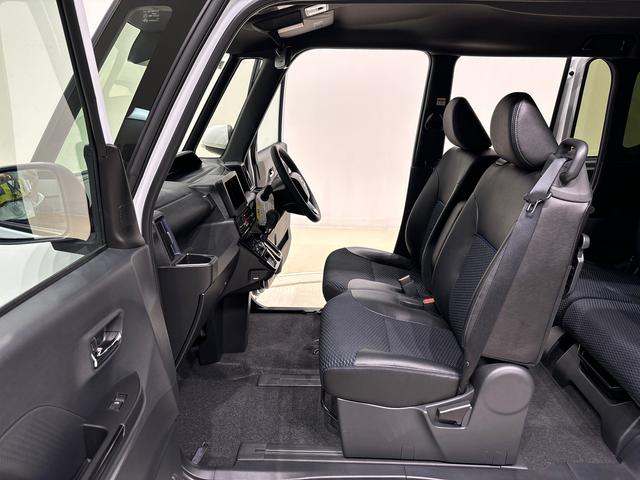 タントカスタム　ＲＳ　　電子パーキング　両側パワースライドドアＬＥＤオートライト　パワースライドドアウェルカムオープン機能　電動パーキングブレーキ　運転席助手席シートヒーター　アルミホイール　キーフリーシステム　　オート電動格納式ドアミラー（広島県）の中古車