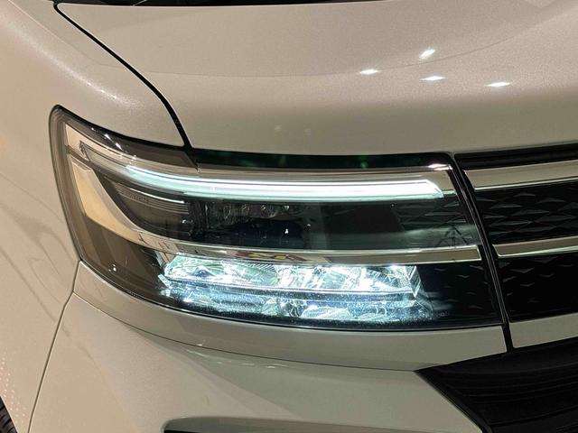タントカスタム　ＲＳ　　電子パーキング　両側パワースライドドアＬＥＤオートライト　パワースライドドアウェルカムオープン機能　電動パーキングブレーキ　運転席助手席シートヒーター　アルミホイール　キーフリーシステム　　オート電動格納式ドアミラー（広島県）の中古車