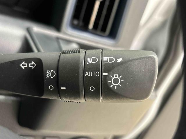 タントカスタムＲＳ　４ＷＤ　コーナーセンサー　バックカメラ付きＬＥＤオートライト　パワースライドドアウェルカムオープン機能　電動パーキングブレーキ　運転席助手席シートヒーター　アルミホイール　キーフリーシステム　　オート電動格納式ドアミラー（広島県）の中古車