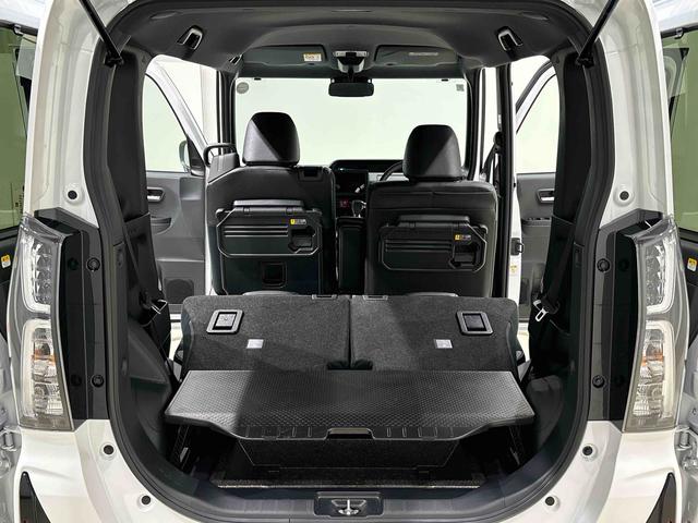 タントカスタムＲＳ　４ＷＤ　コーナーセンサー　バックカメラ付きＬＥＤオートライト　パワースライドドアウェルカムオープン機能　電動パーキングブレーキ　運転席助手席シートヒーター　アルミホイール　キーフリーシステム　　オート電動格納式ドアミラー（広島県）の中古車