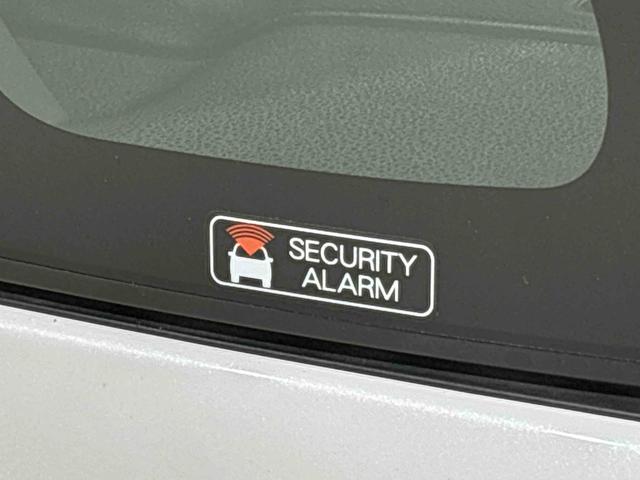 タントカスタムＲＳ　４ＷＤ　コーナーセンサー　バックカメラ付きＬＥＤオートライト　パワースライドドアウェルカムオープン機能　電動パーキングブレーキ　運転席助手席シートヒーター　アルミホイール　キーフリーシステム　　オート電動格納式ドアミラー（広島県）の中古車